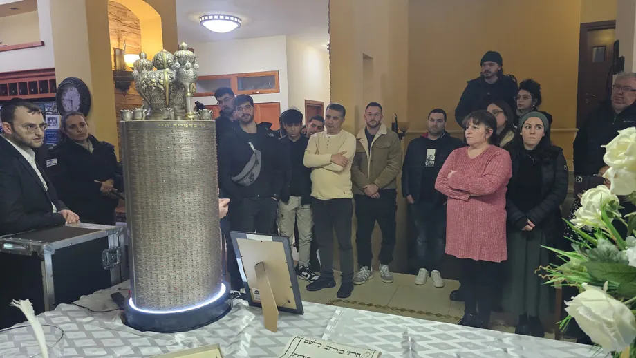 צילום מפעילות אות חיים, משולב בכרטיס הכתבה